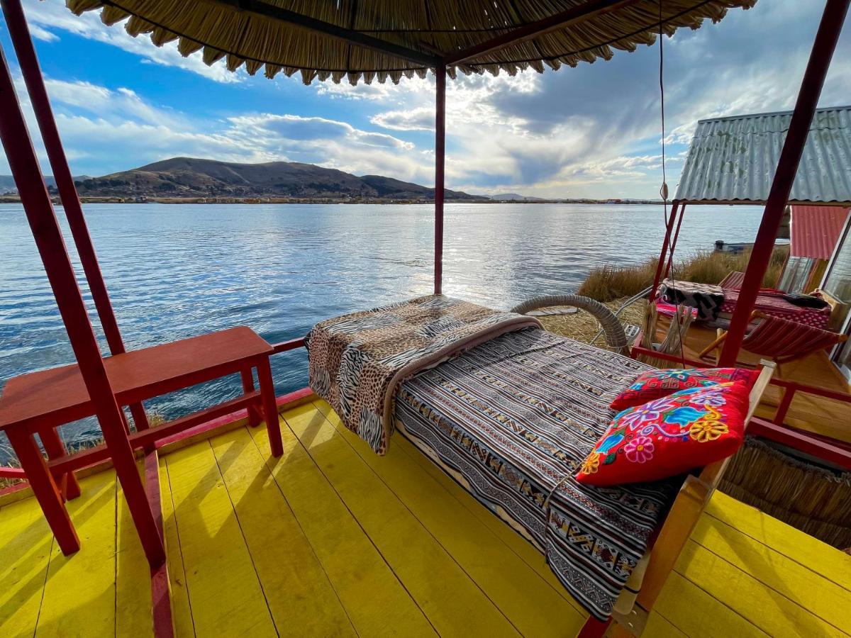 Vip Flotante Villa Puno Exteriör bild